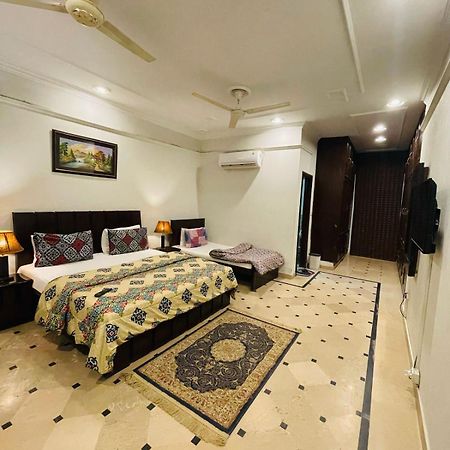 Mulberry Residence Luxury Rooms Islamabad Extérieur photo