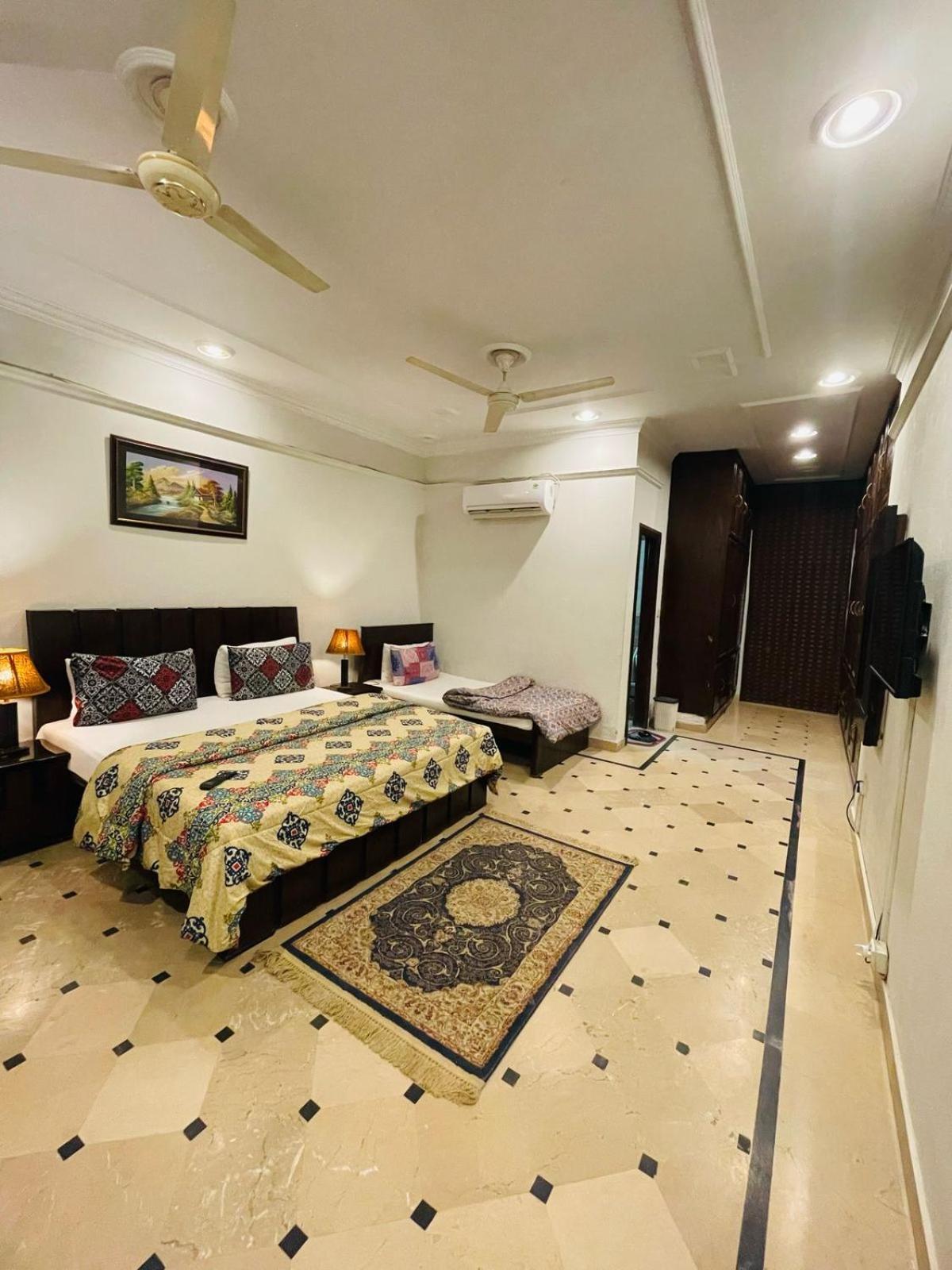 Mulberry Residence Luxury Rooms Islamabad Extérieur photo