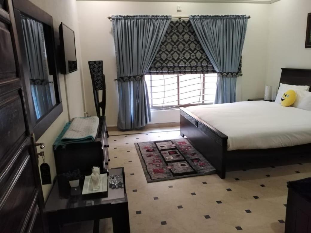 Mulberry Residence Luxury Rooms Islamabad Extérieur photo