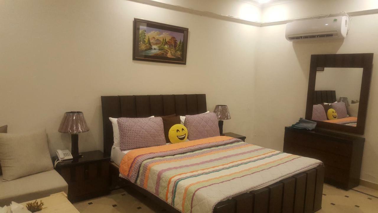 Mulberry Residence Luxury Rooms Islamabad Extérieur photo