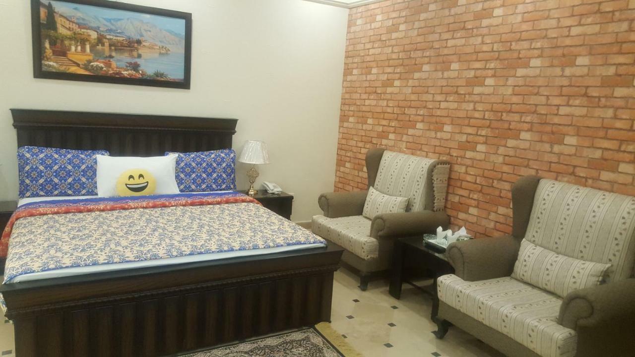 Mulberry Residence Luxury Rooms Islamabad Extérieur photo