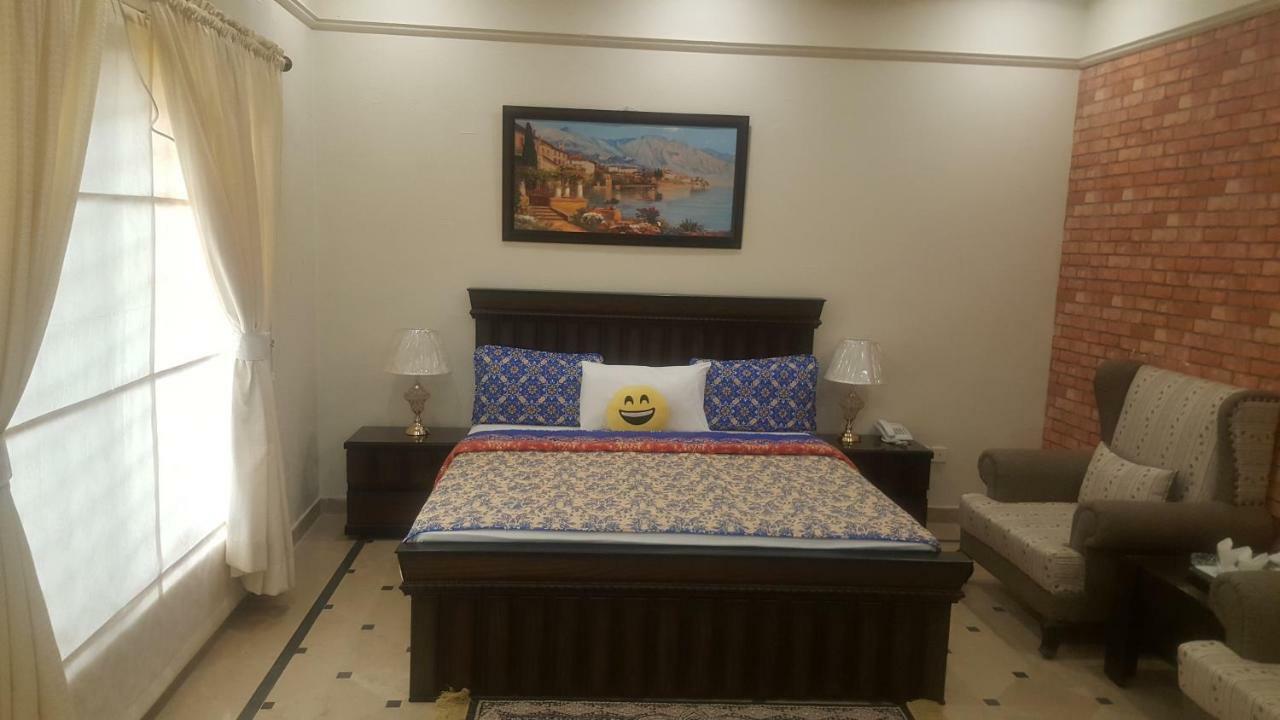 Mulberry Residence Luxury Rooms Islamabad Extérieur photo