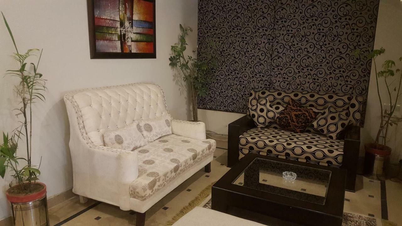 Mulberry Residence Luxury Rooms Islamabad Extérieur photo