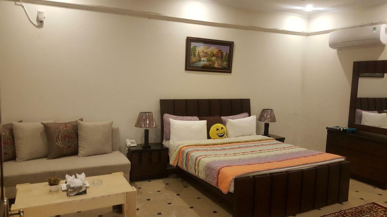 Mulberry Residence Luxury Rooms Islamabad Extérieur photo