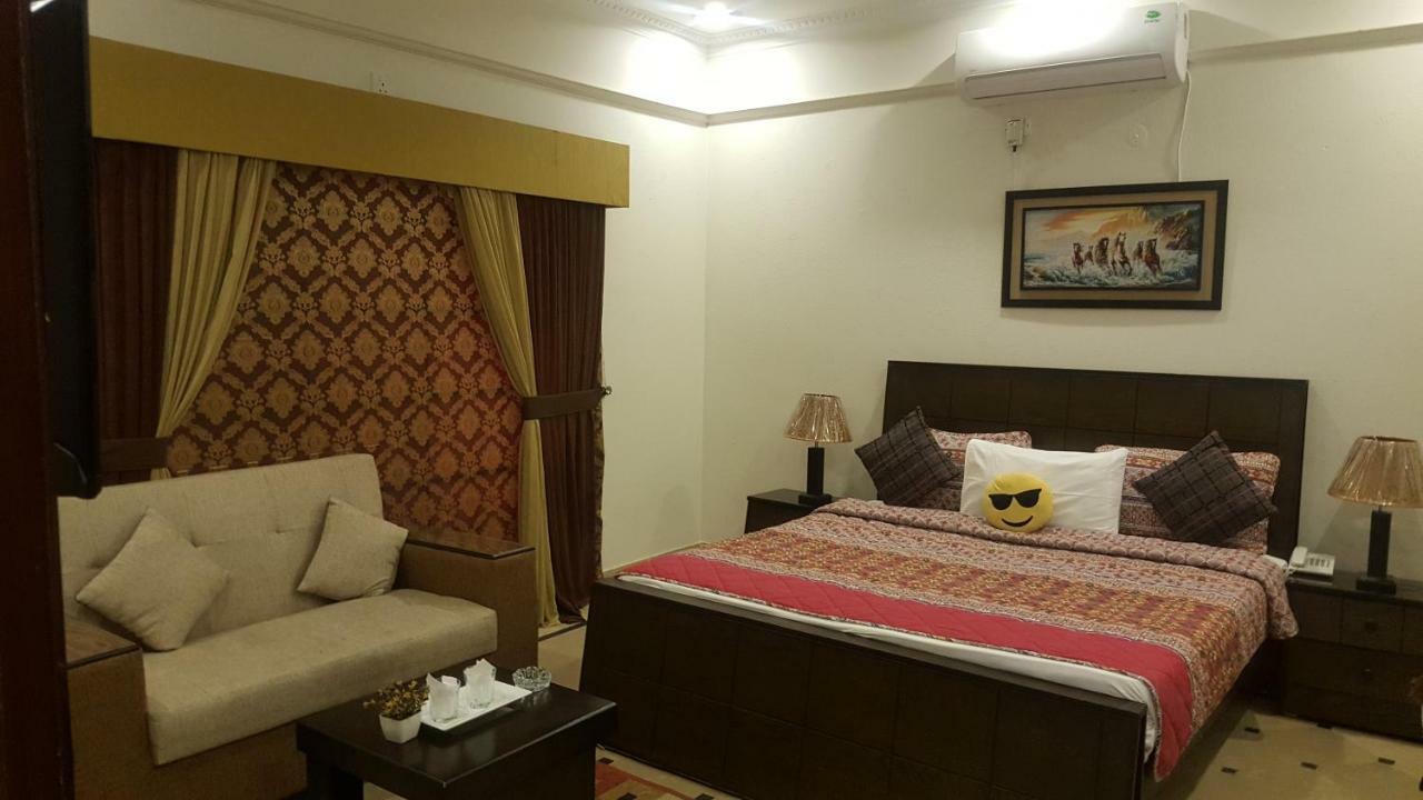 Mulberry Residence Luxury Rooms Islamabad Extérieur photo